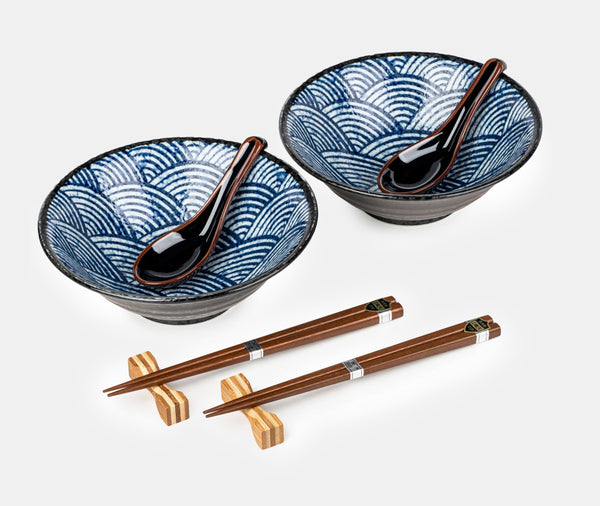 Zen Minded Japanese Noodle Bowl & Spoon Set Seikaiha