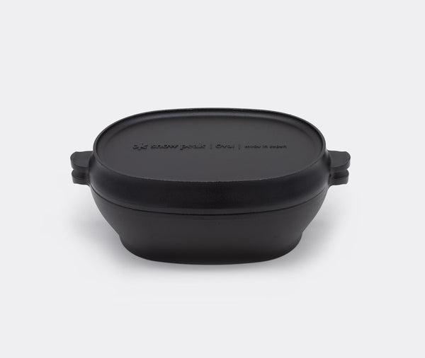Snow Peak Micro Oval Cast Iron Oven
