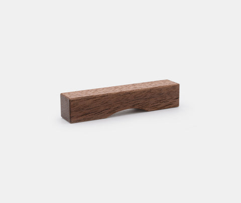 Syuro Chopstick Rest Walnut