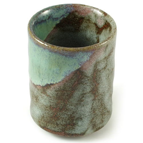 Xícara de cerâmica esmaltada verde e marrom Zen Minded