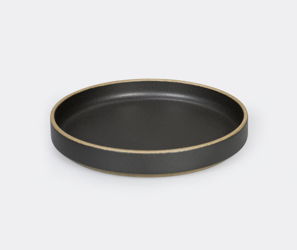 Plato Hasami Porcelain negro 145x21mm