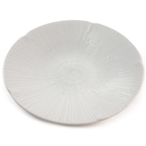 Plato llano de cerámica Zen Minded con estampado de conchas blancas