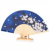 Leque dobrável de seda e bambu Zen Minded flor de cerejeira azul 3