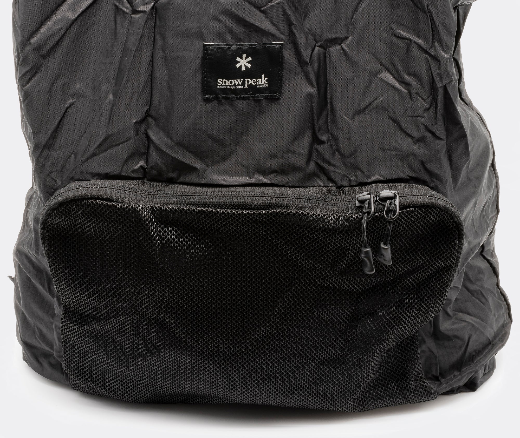 Packable outlet tote backpack
