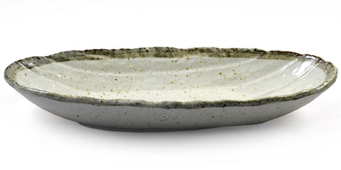 Plat en céramique japonaise à glaçage beige long Zen Minded